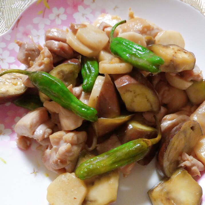 シャキシャキが美味しい鶏肉と山芋のガーリック炒め